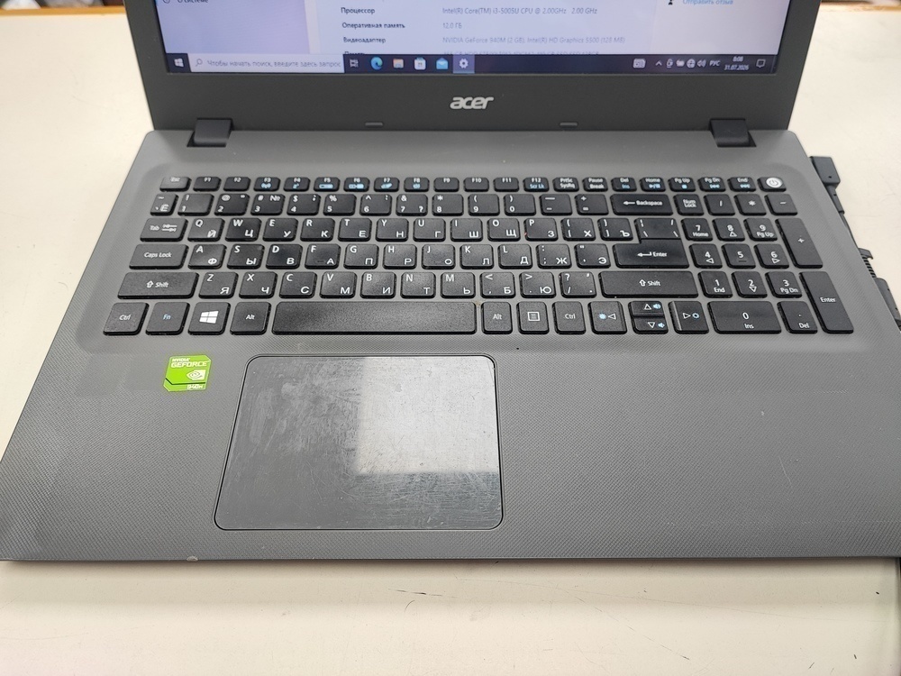 Ноутбук Acer; Core i3-5005U, GeForce 9400M, 12 Гб, 120 Гб, 500 Гб