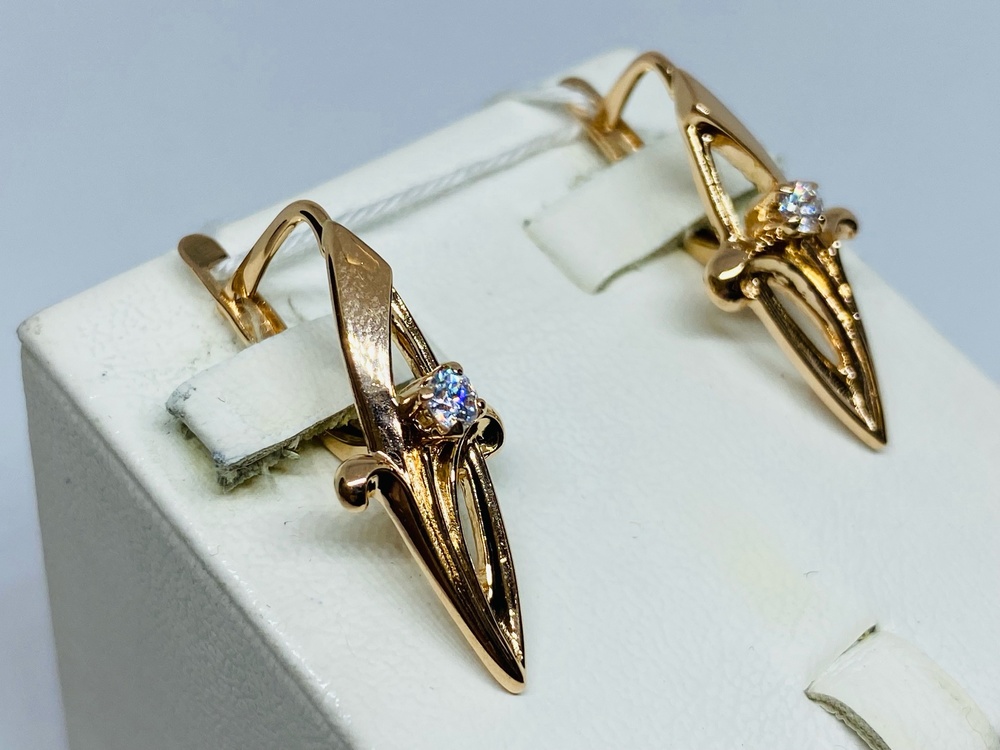 СКМ585 СЕРЬГИ С КАМНЕМ (Au 585)