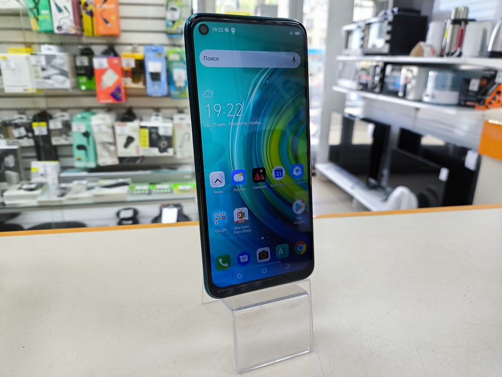 Смартфон Tecno Camon 15 AIR 3/64