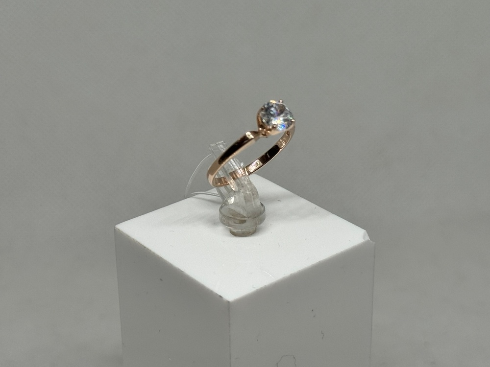 010184 КОЛЬЦО С КАМНЕМ (Au 585)