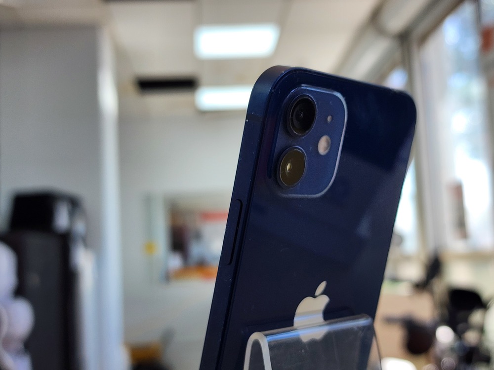 Смартфон Apple iPhone 12 128Gb