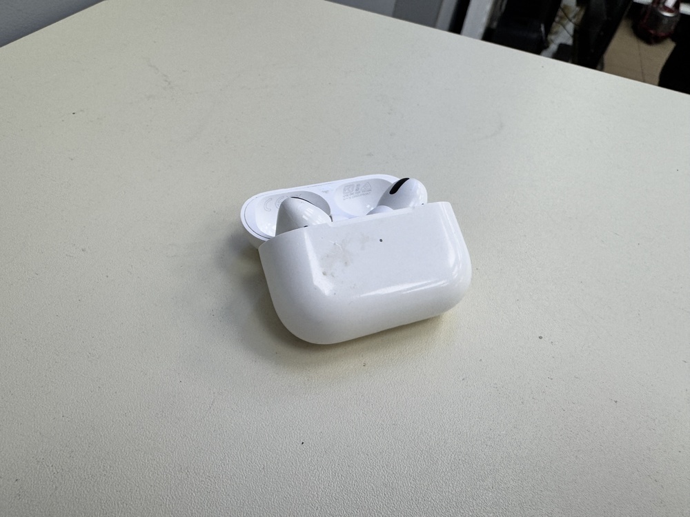 Наушники беспроводные Apple AirPods Pro