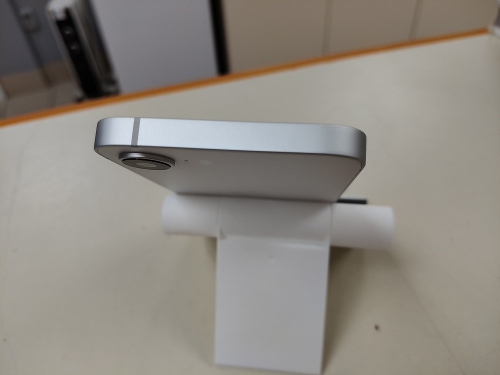 Смартфон Apple Iphone 16E 128Gb