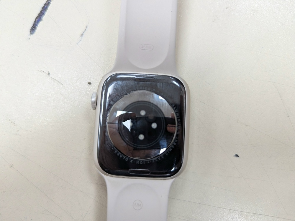 Смарт-часы Apple Watch Series 8 45mm