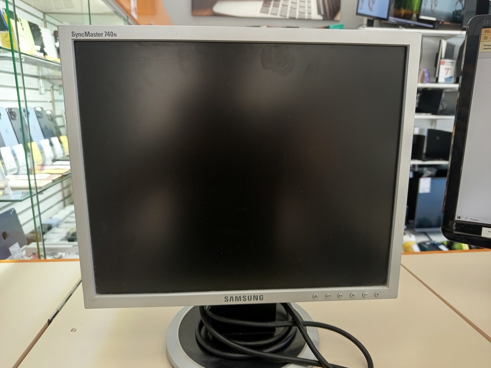 Монитор Samsung 740N