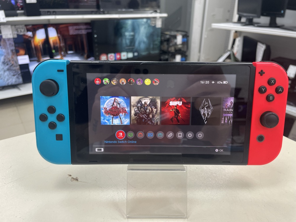 Игровая приставка Nintendo Switch