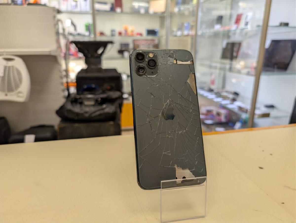 Смартфон Apple iPhone 11 Pro Max 64Gb