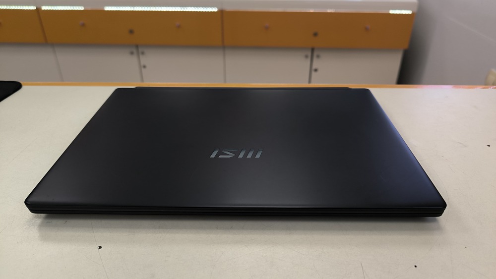 Ноутбук MSI Modern 15; Core i3-1215U, Intel UHD Graphics, 8 Гб, 256 Гб, Нет