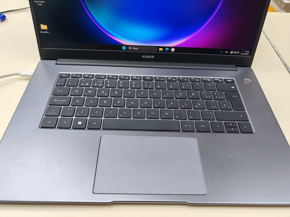 Ноутбук Honor; Ryzen 5-5500U, Radeon Graphics, 8 Гб, 512 GB, Нет