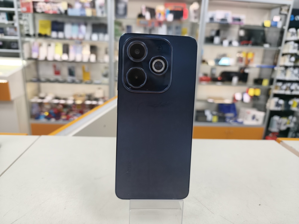 Смартфон Infinix HOT 40i 8/256