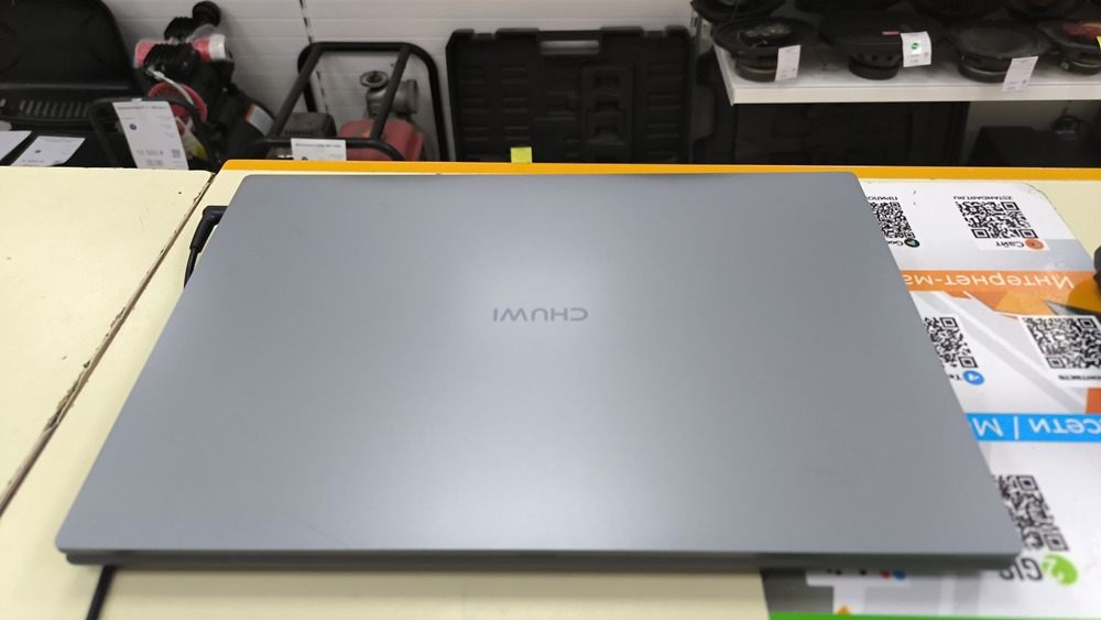 Ноутбук ASUS; Ryzen 5 3500, GeForce GTX 1050, 8 Гб, 250 Гб, Нет