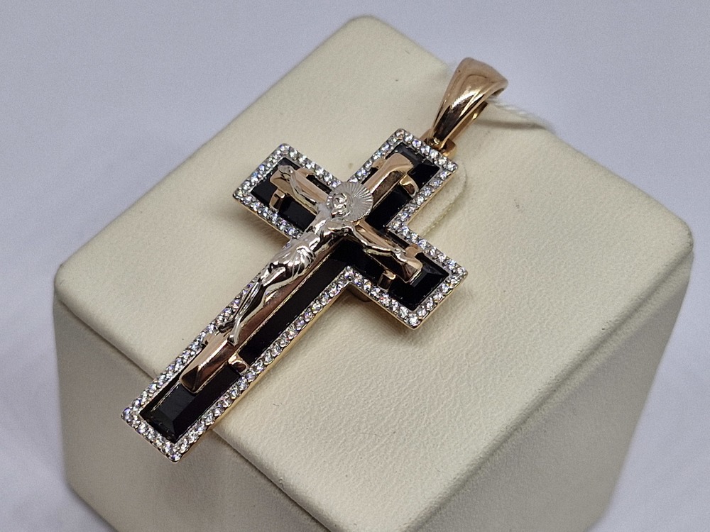 ПОДККИ585 ПОДВЕСКА КРЕСТ С КАМНЯМИ (Au 585)