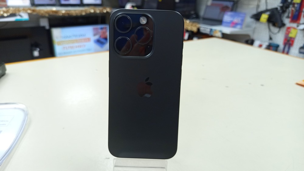 Смартфон Apple Iphone 15 Pro 128Gb