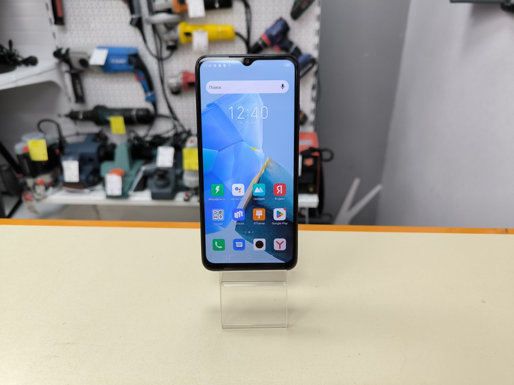 Смартфон Infinix HOT 30i 4/64