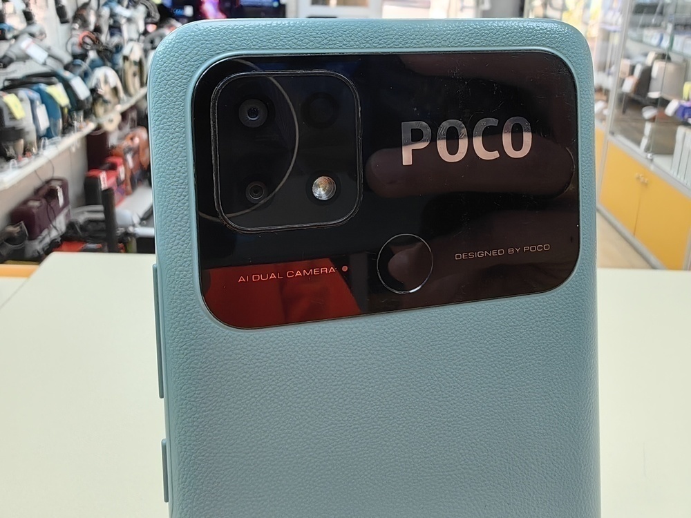 Смартфон Xiaomi Poco C40 3/32