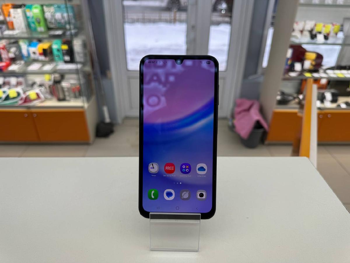 Смартфон Samsung Galaxy A15 4/128