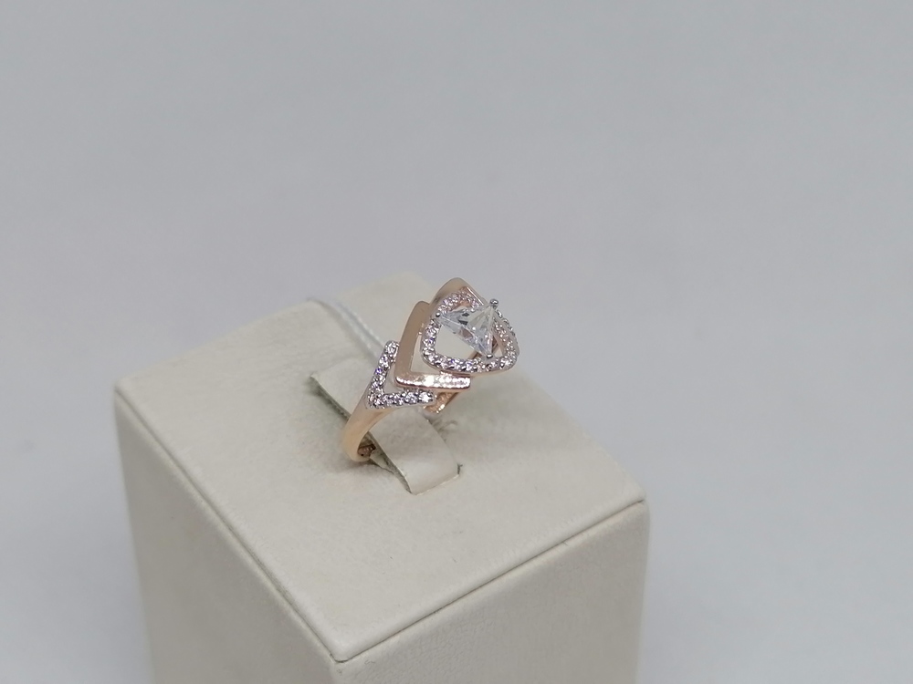 КОЛЬЦО С КАМНЯМИ (Au 585)