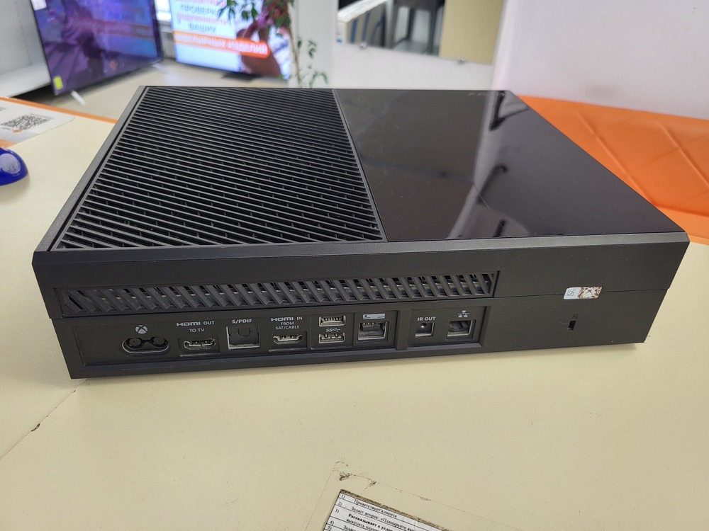 Игровая приставка Xbox One 500Gb