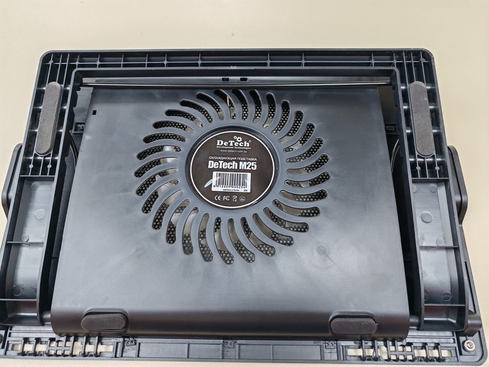 ПОДСТАВКА ДЛЯ НОУТБУКА DeTech M25