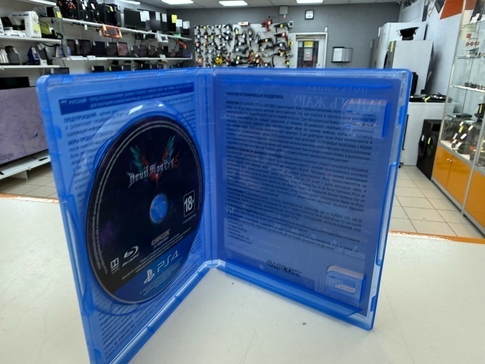 Игра Playstation 4 Devil May Cry 5