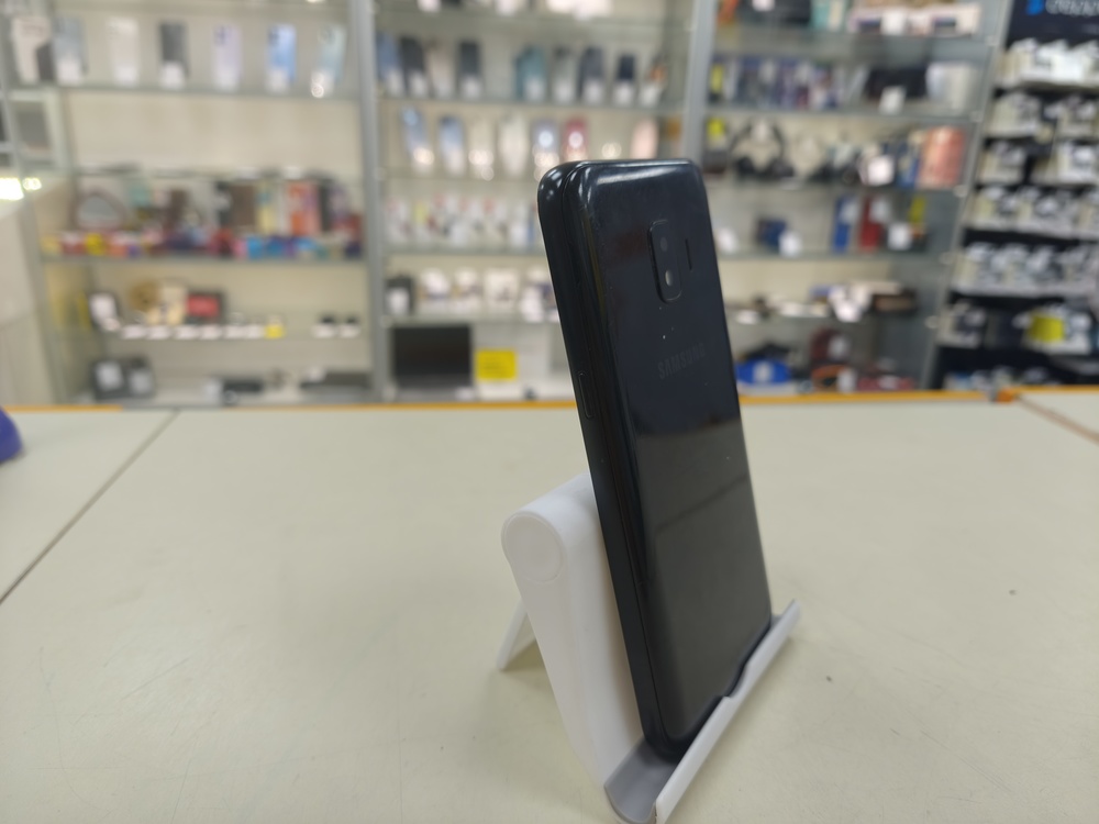 Смартфон Samsung SM-J260F