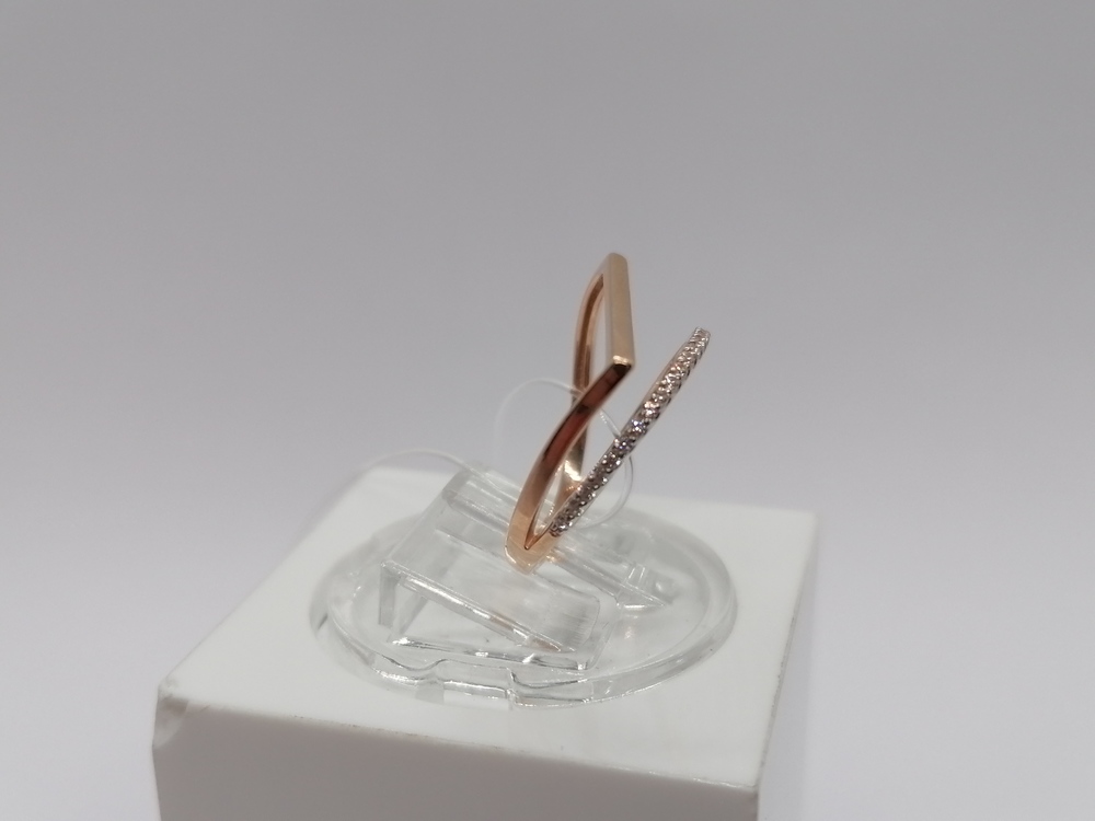 КОЛЬЦО С КАМНЯМИ (Au 585)