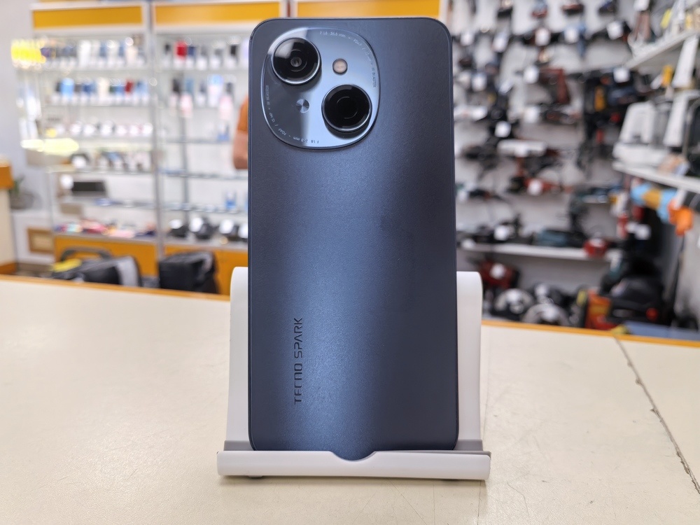 Смартфон Tecno Spark Go1