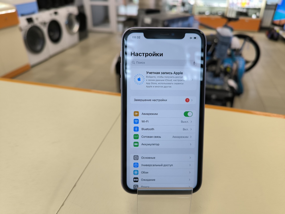 Смартфон Apple iPhone 11 64Gb