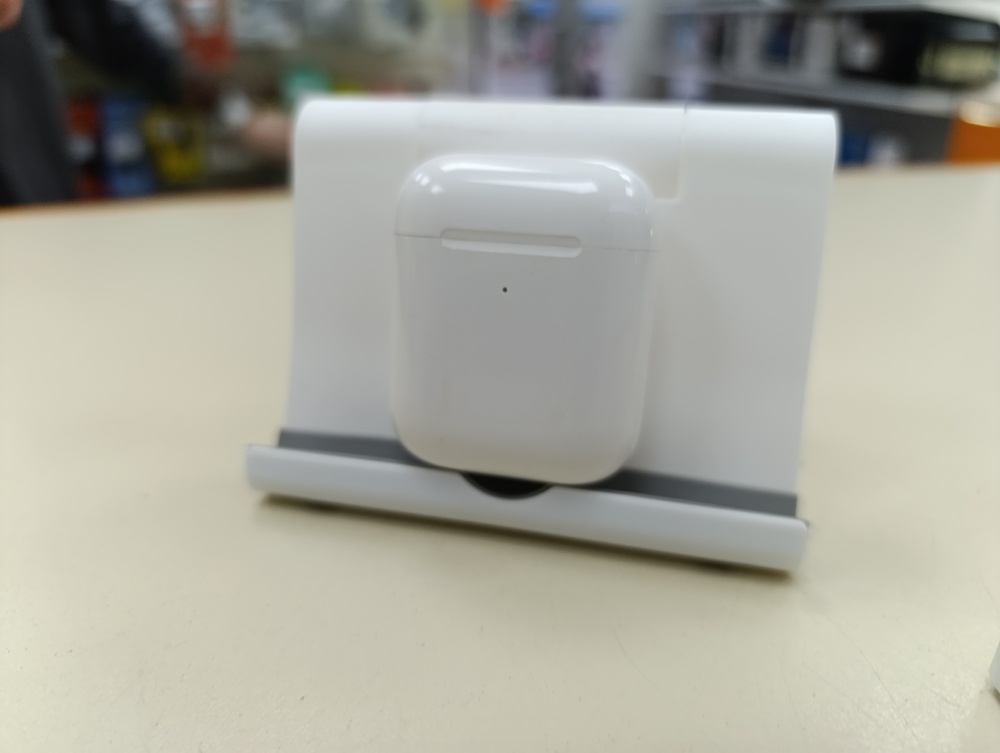 Наушники беспроводные Apple AirPods