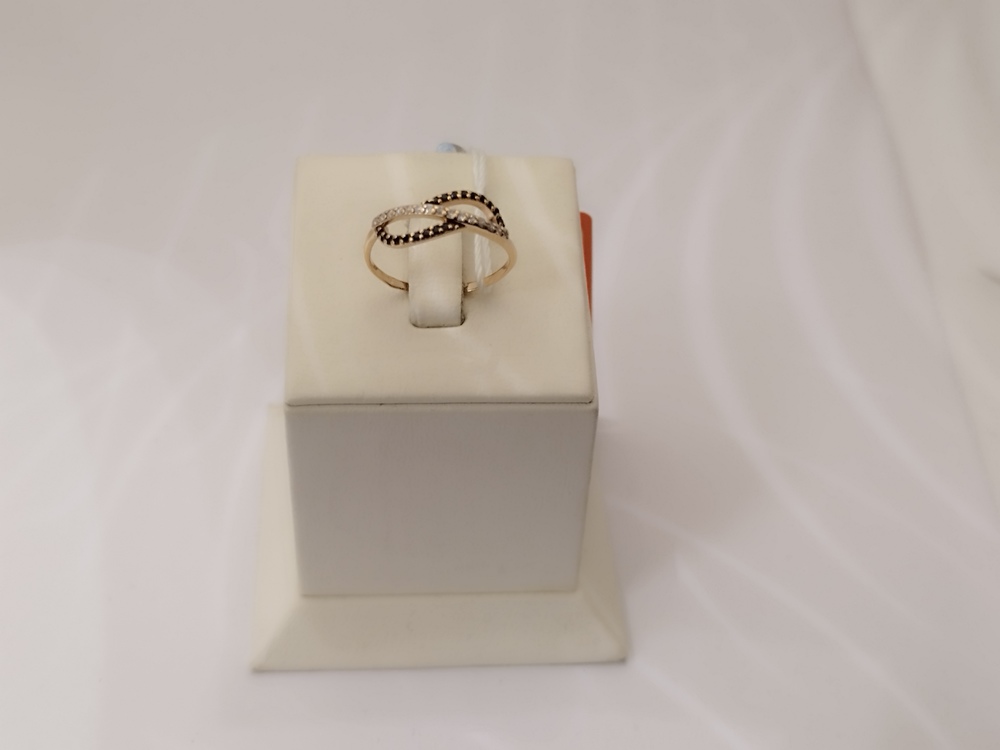 КОЛКМИ585 КОЛЬЦО С КАМНЯМИ (Au 585)