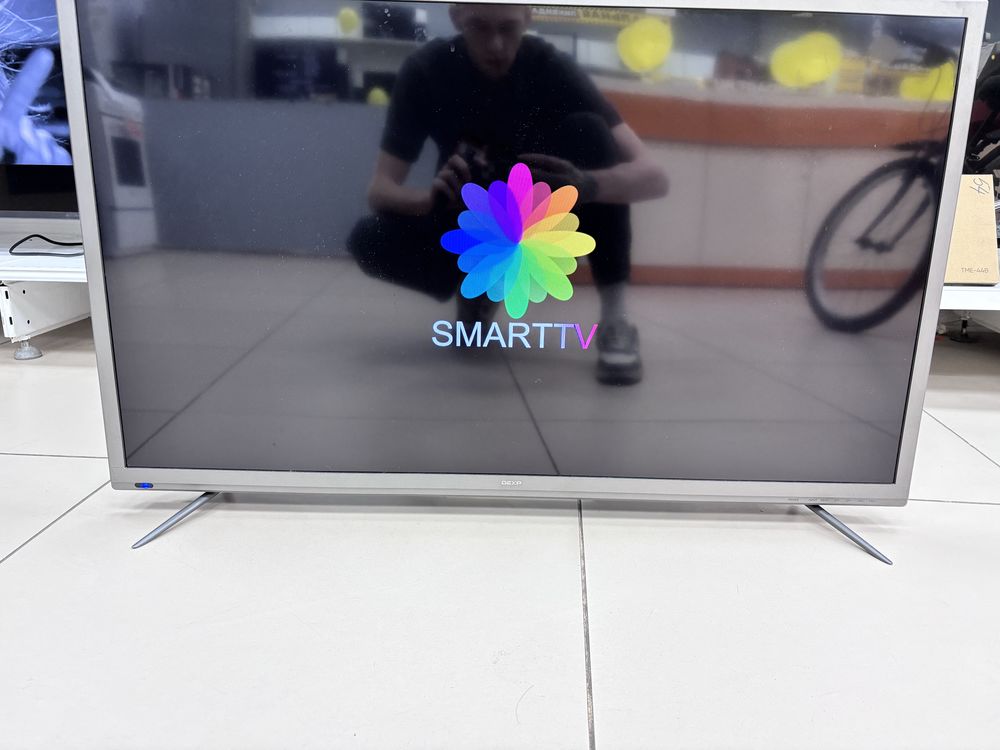 LED Телевизор Dexp F40E8000Q
