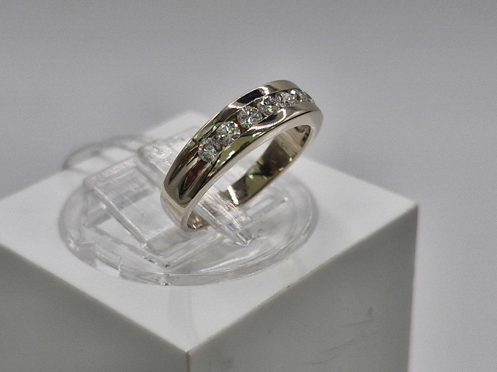 КОЛЬЦО БРИЛЛИАНТ Au 585