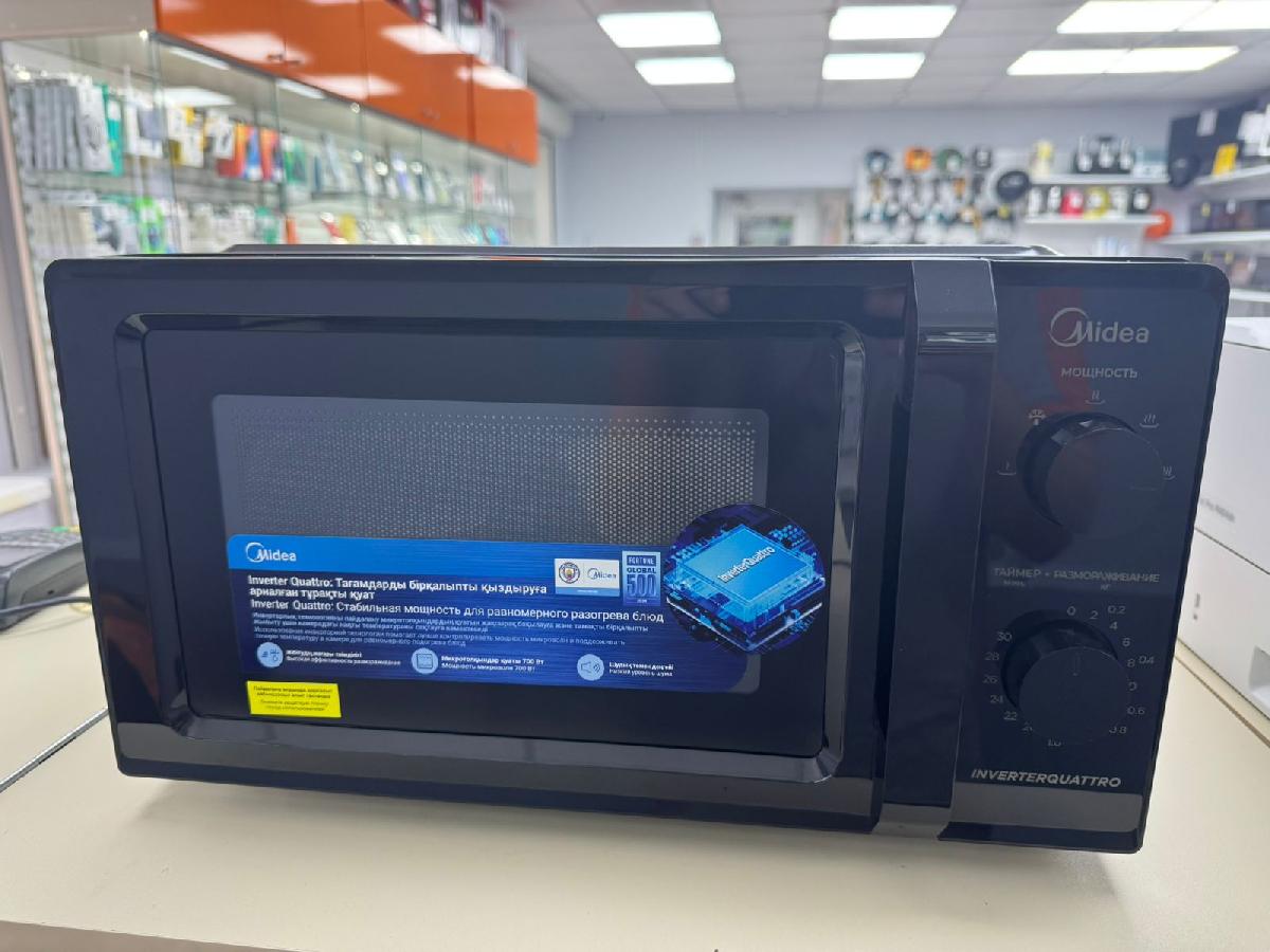 Микроволновая печь Midea MM7P012LV-B