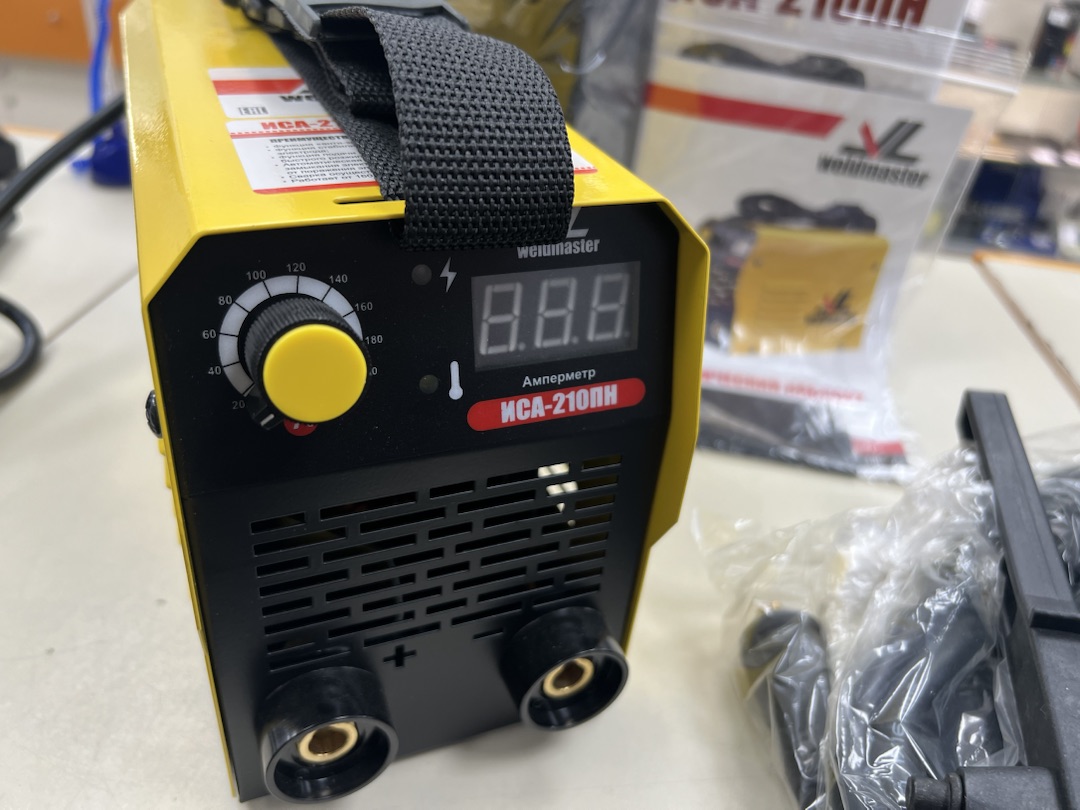 Сварочный аппарат Weldmaster ИСА-210ПН