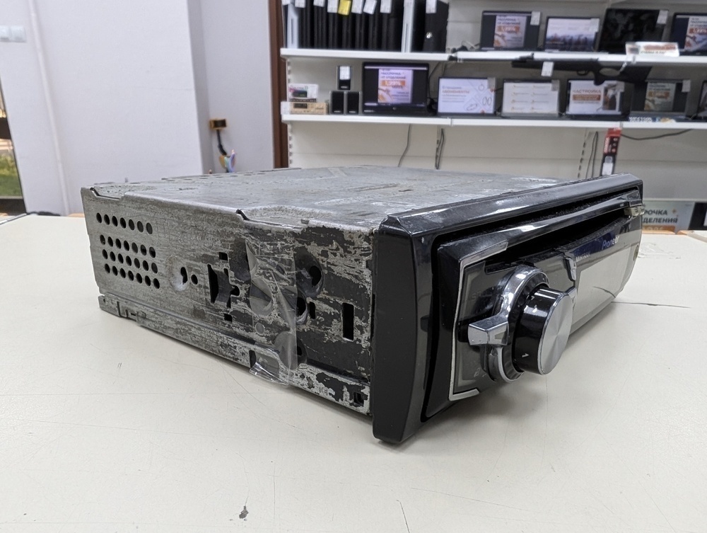 Автомагнитола Pioneer DEH-7500SD
