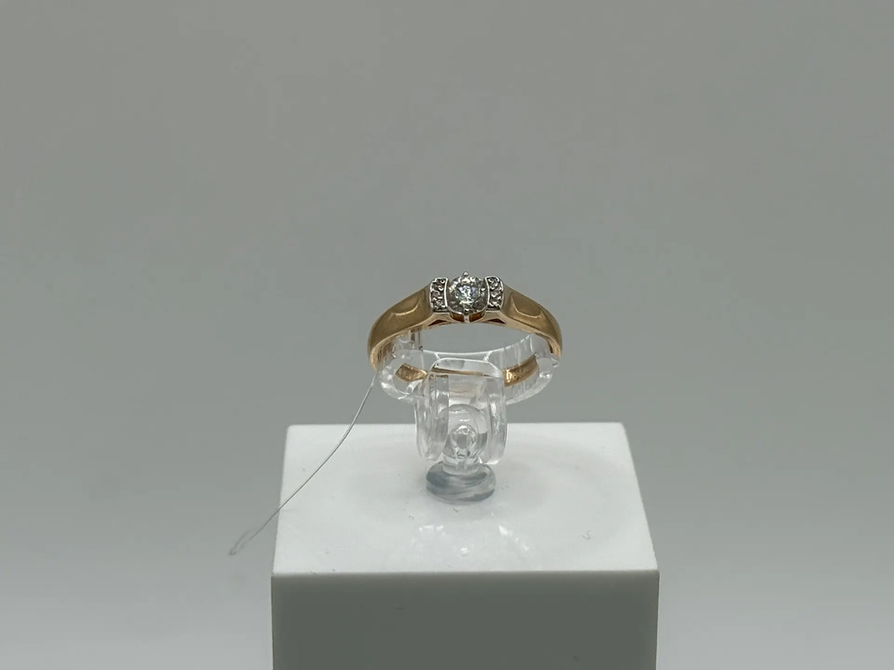 КОЛЬЦО С КАМНЯМИ (Au 585)