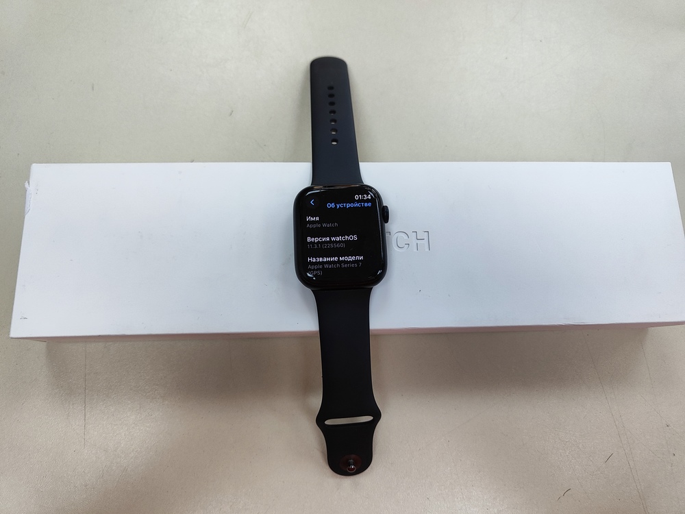 Смарт-часы Apple Watch Series 7 45mm