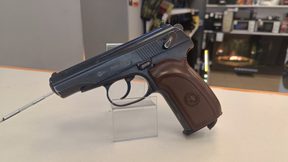 Пистолет пневматический Borner PM49 Blowback