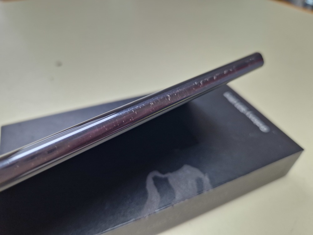 Смартфон Samsung Galaxy S23 Ultra 256Gb