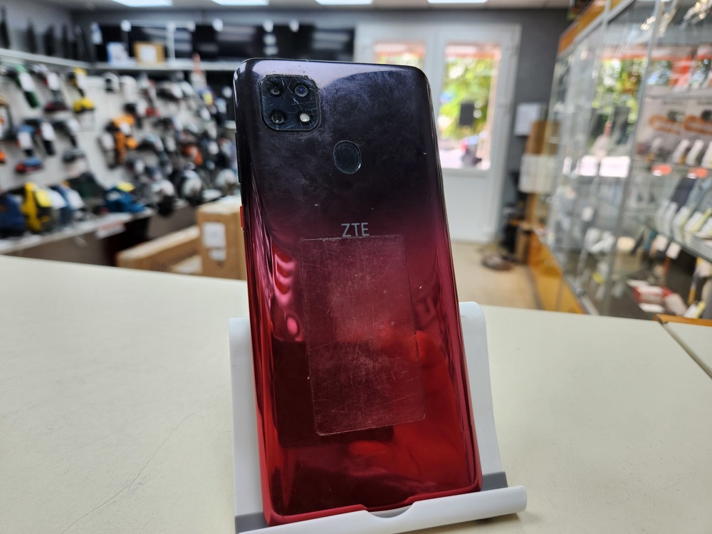 Смартфон ZTE BLADE 20 Smart 4/128