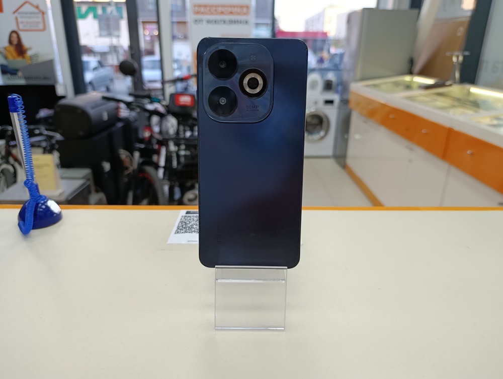 Смартфон Infinix Smart 8 Pro 8/128