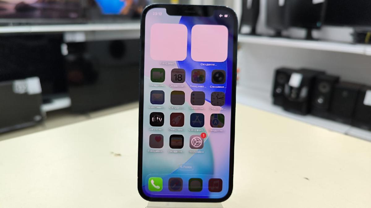 Смартфон Apple iPhone 12 64Gb