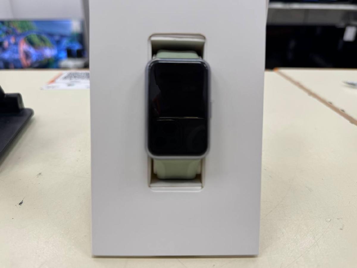 Смарт-часы Huawei Watch FIT