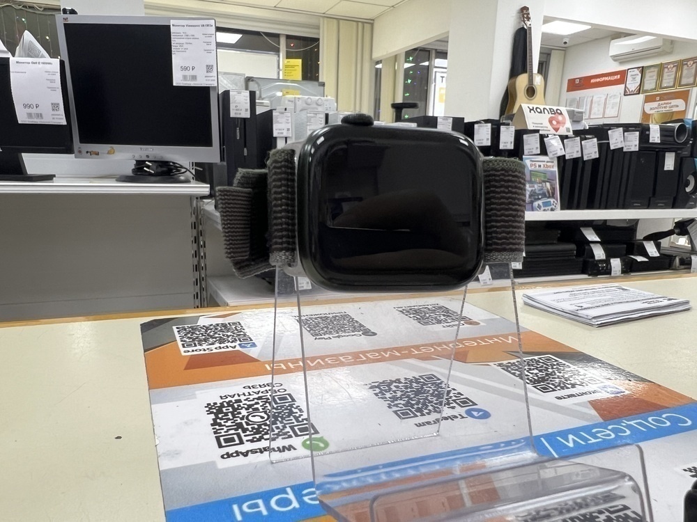 Смарт-часы Apple Watch Series 7 45mm