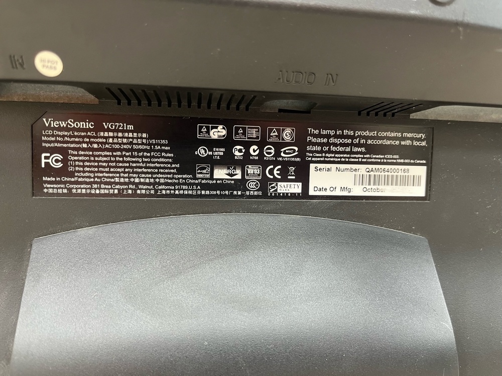 Монитор Viewsonic VG730M