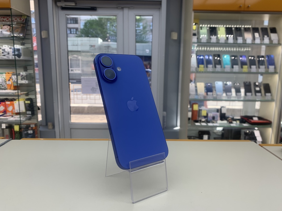 Смартфон Apple Iphone 16 128Gb