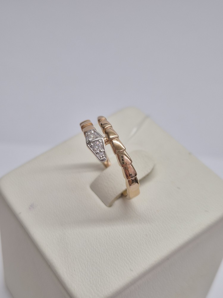 КОЛЬЦО С КАМНЯМИ (Au 585)