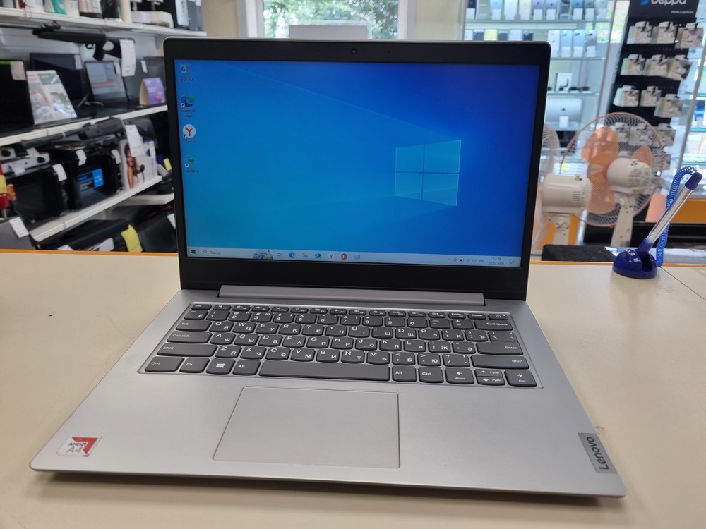 Ноутбук Lenovo 14AST-05; A4-9120, Radeon R3 series, 4 Гб, 64 Гб, Нет