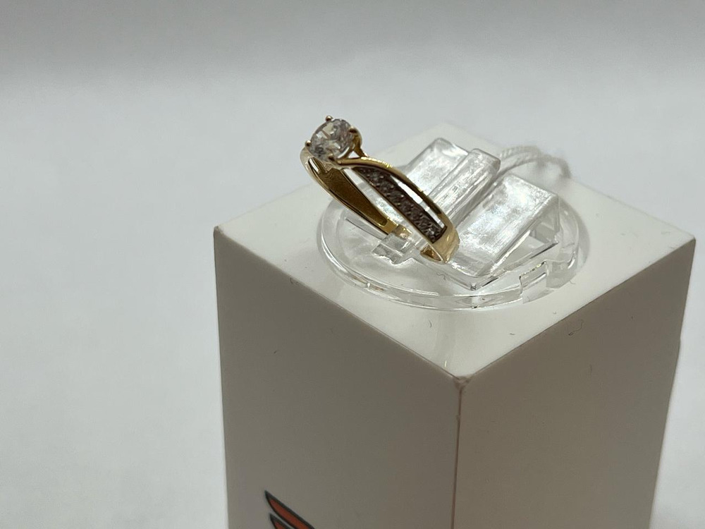 КОЛКМИ585 КОЛЬЦО С КАМНЯМИ (Au 585)