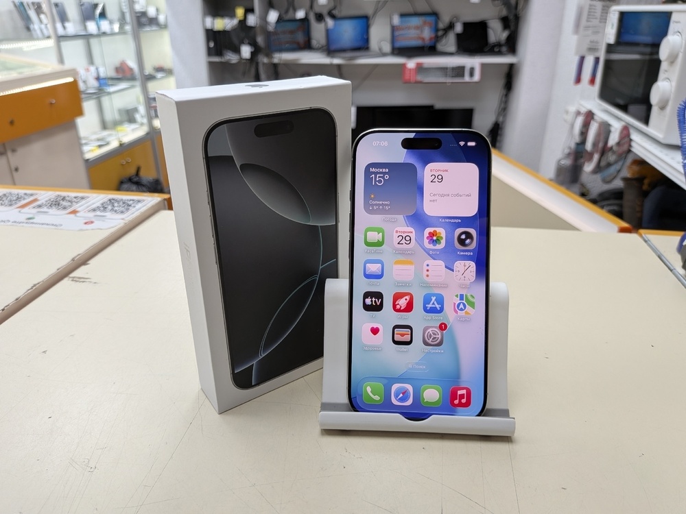 Смартфон Apple Iphone 16 Pro 256Gb